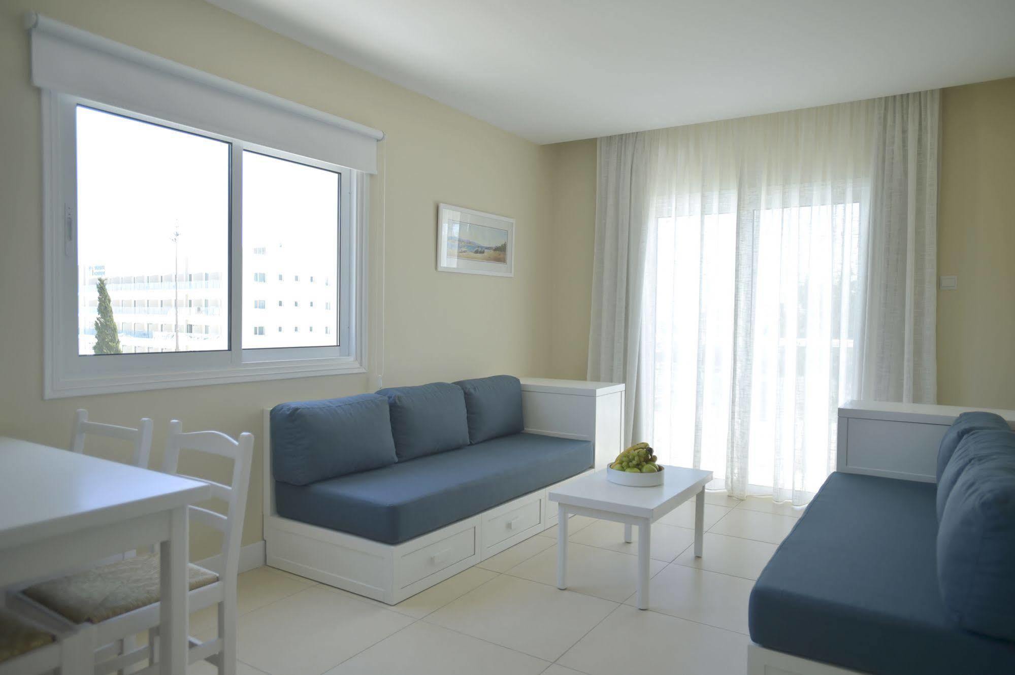 Sunrise Gardens Aparthotel Protaras Esterno foto